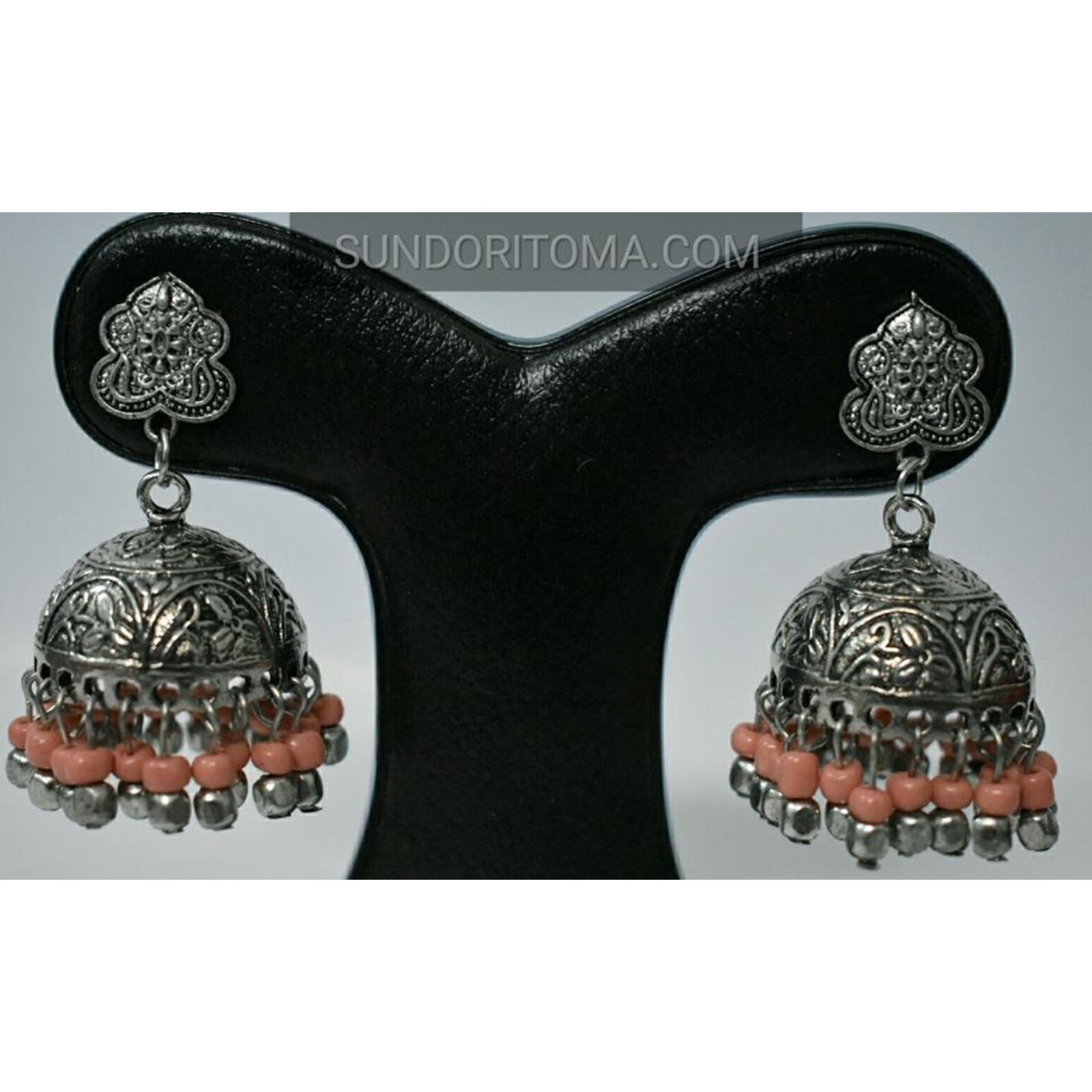 Earring image