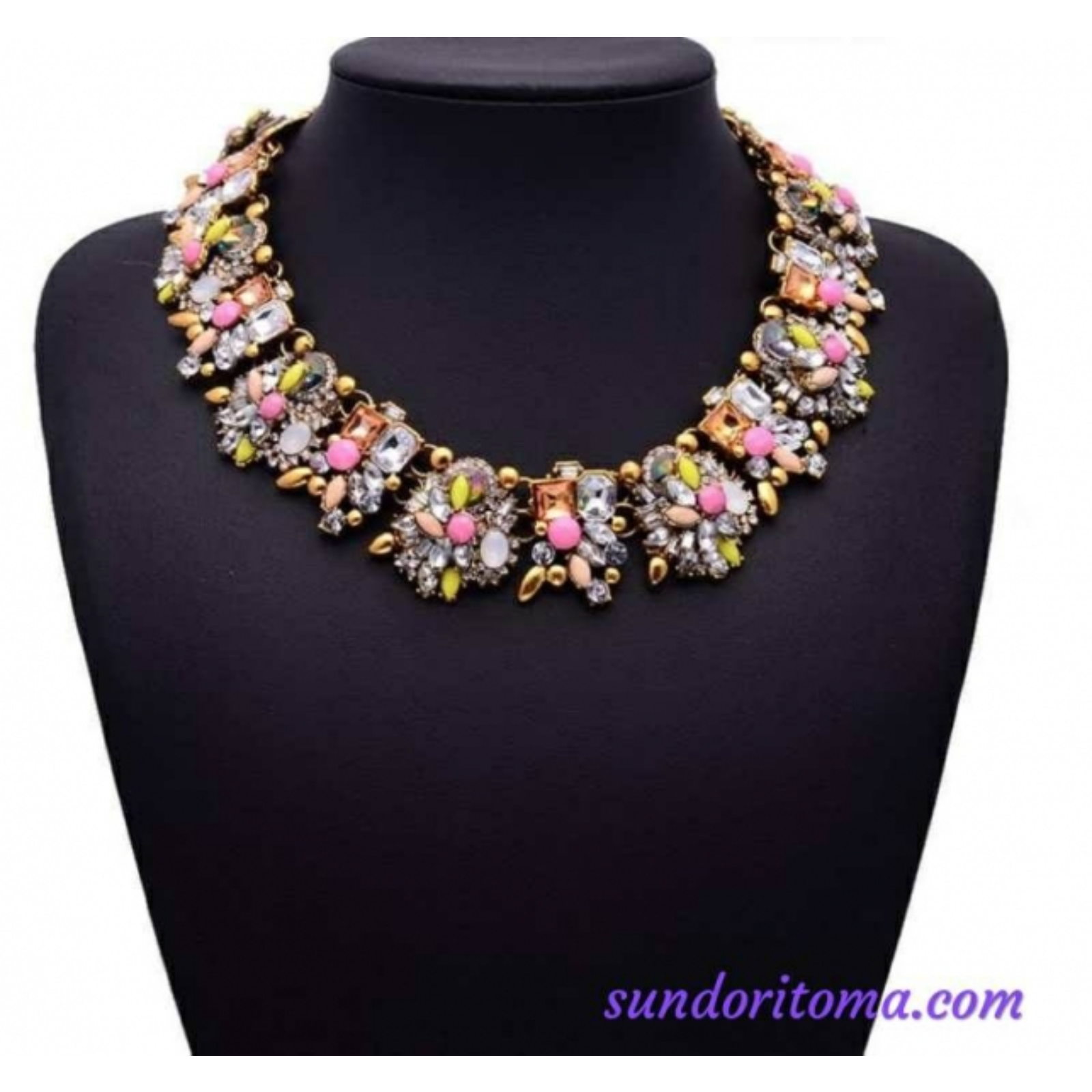 Necklace image