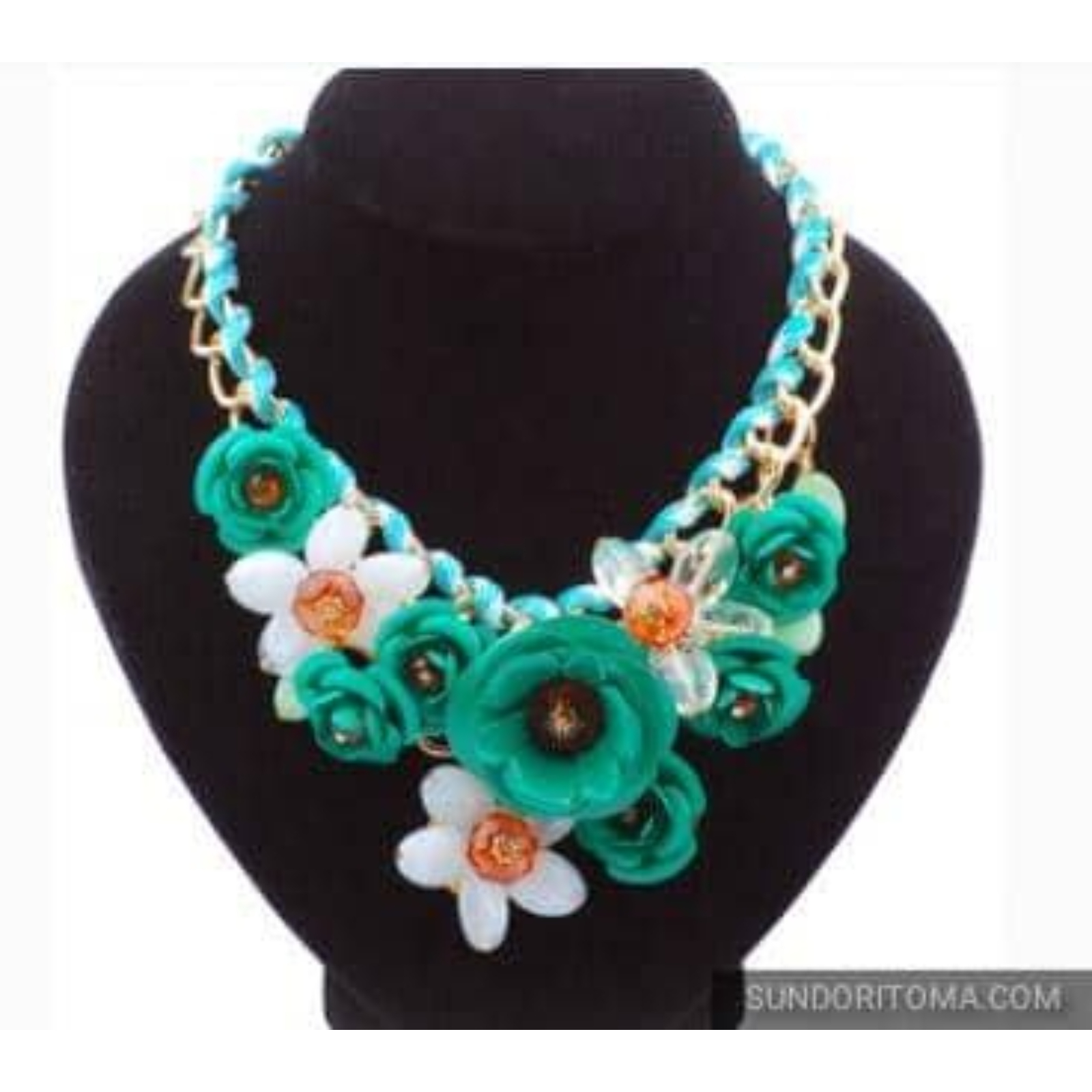 Necklace image