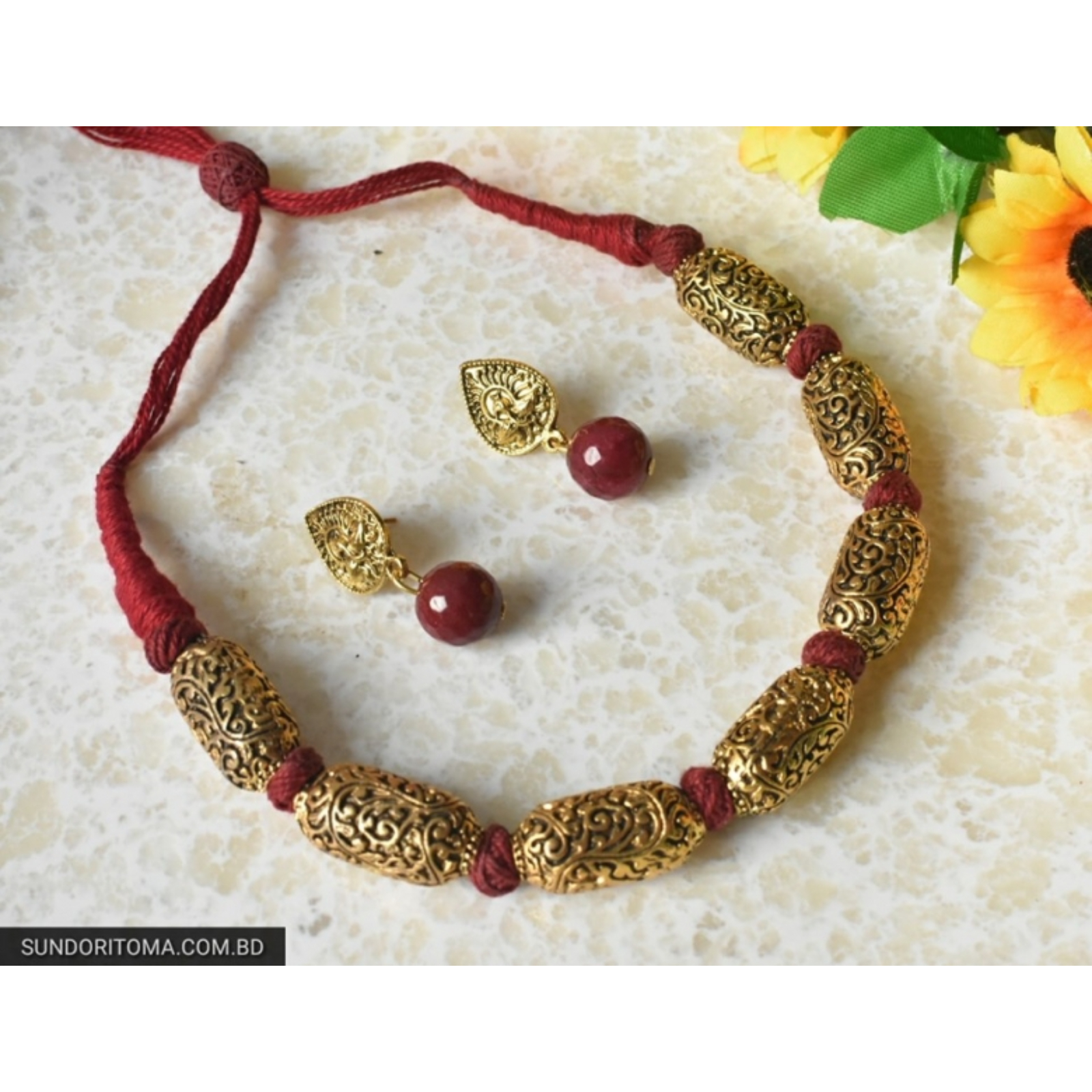 Necklace image