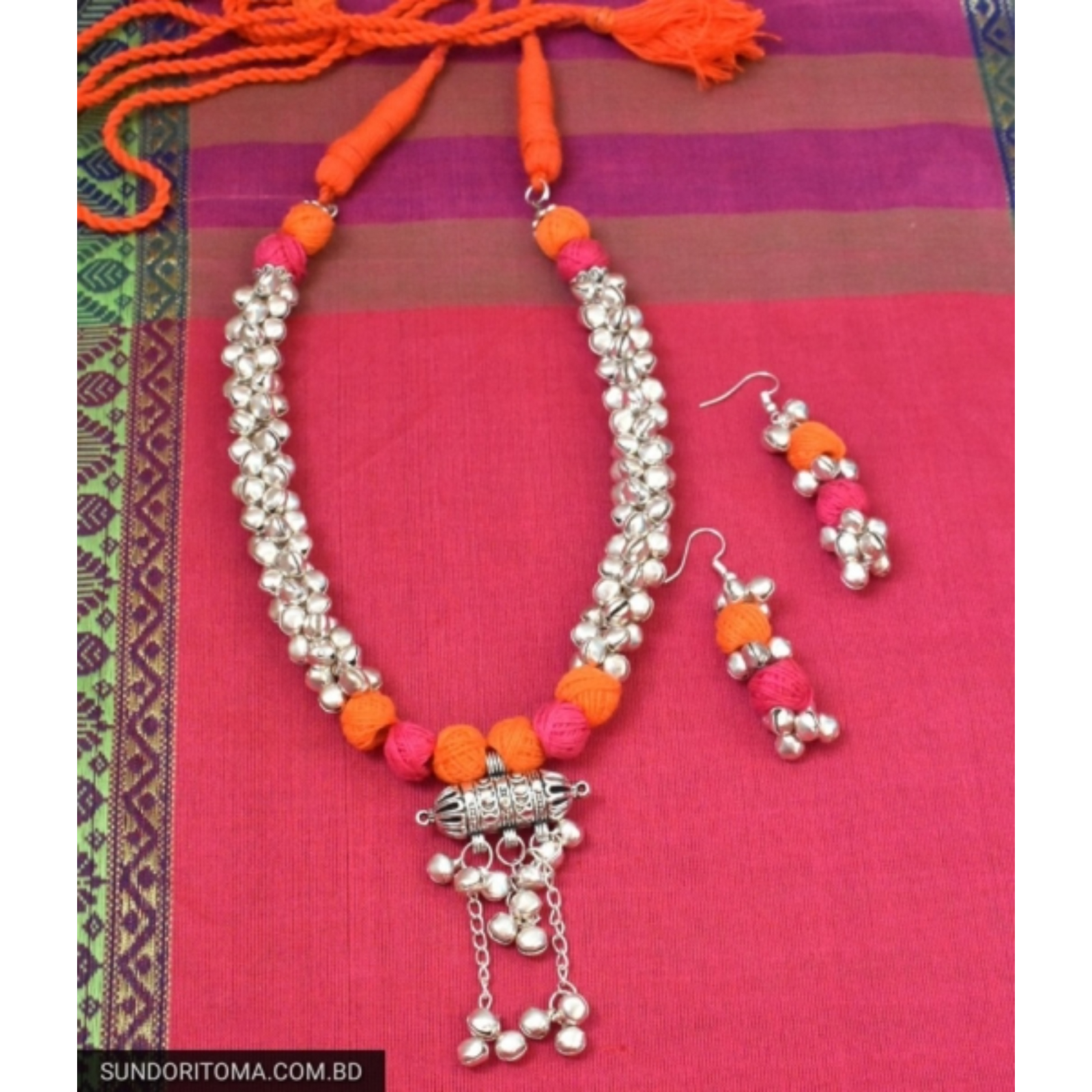 Necklace image