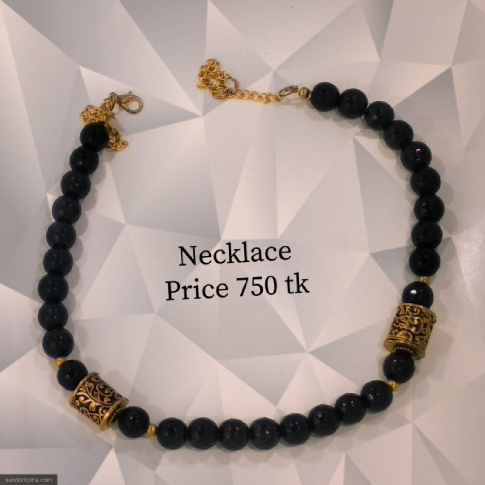 Necklace image