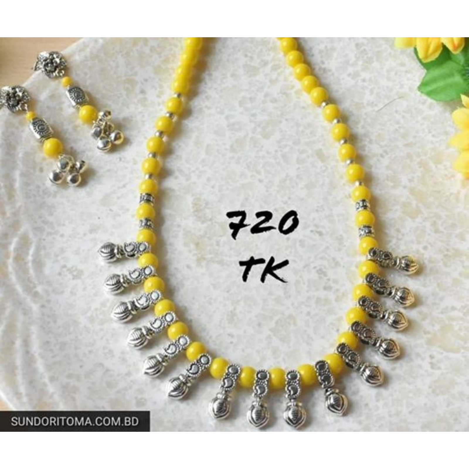 Necklace image