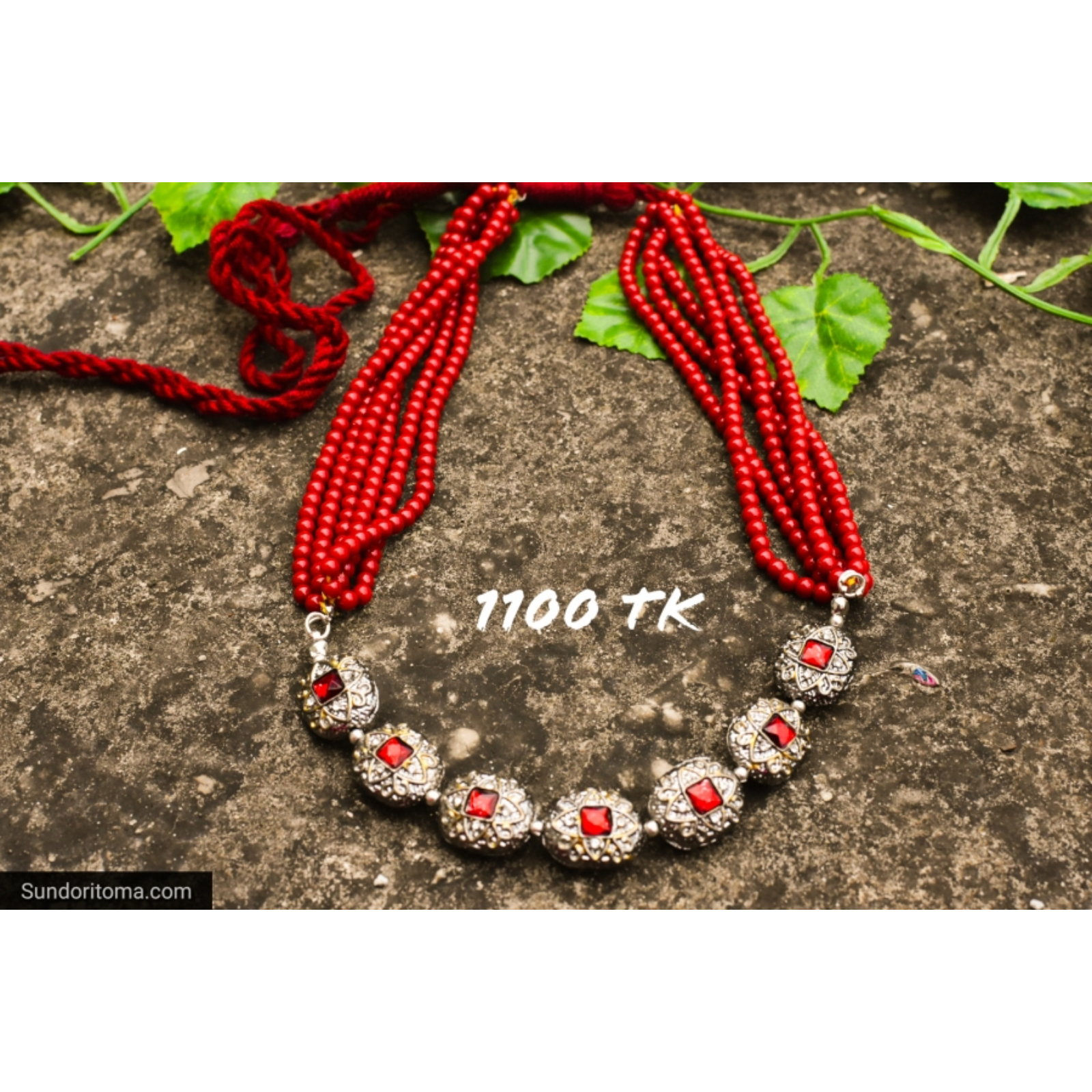 Necklace image