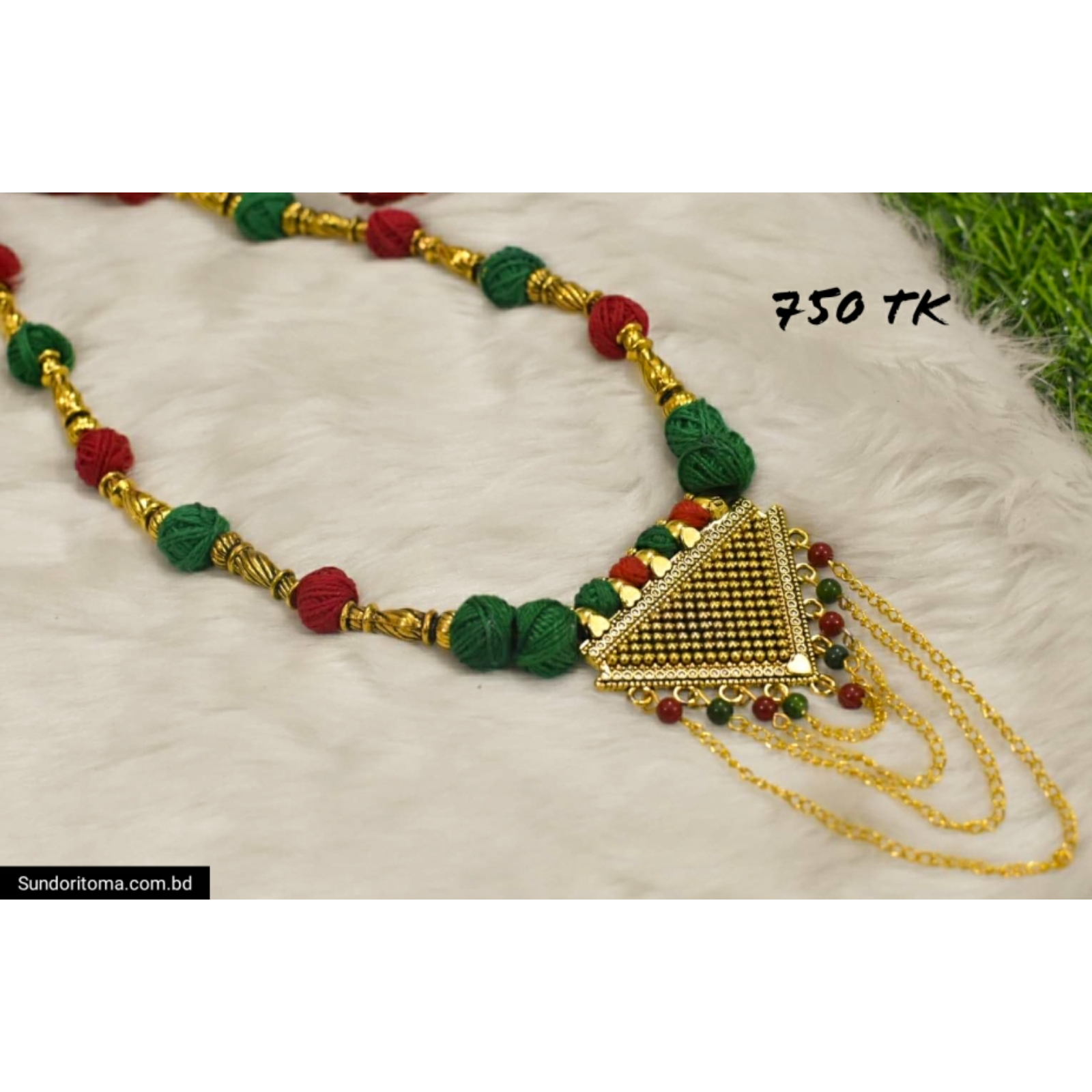 Necklace image