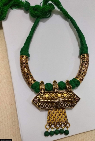 Necklace image