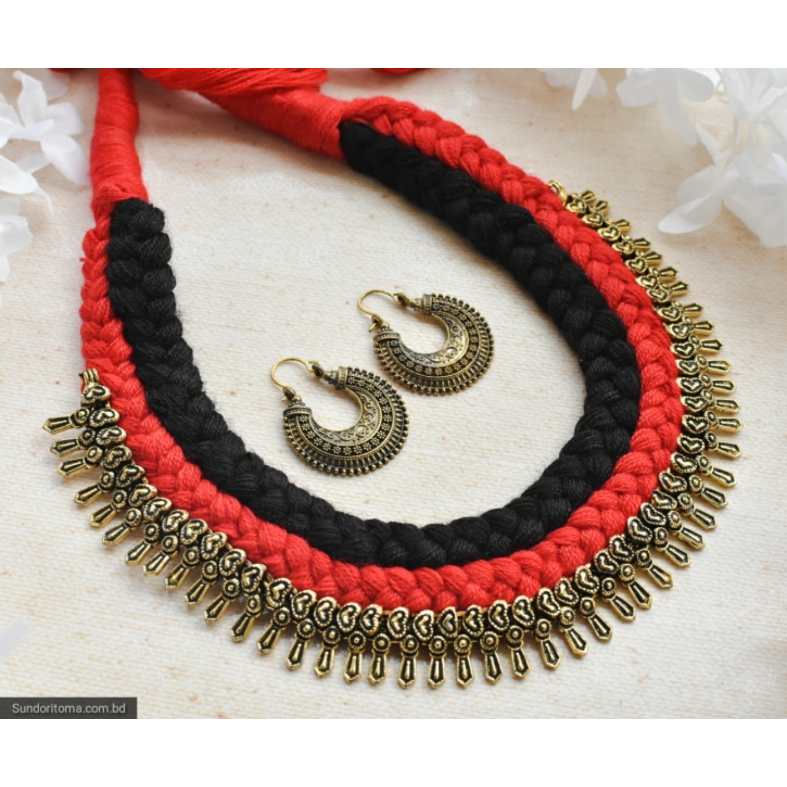 Necklace image