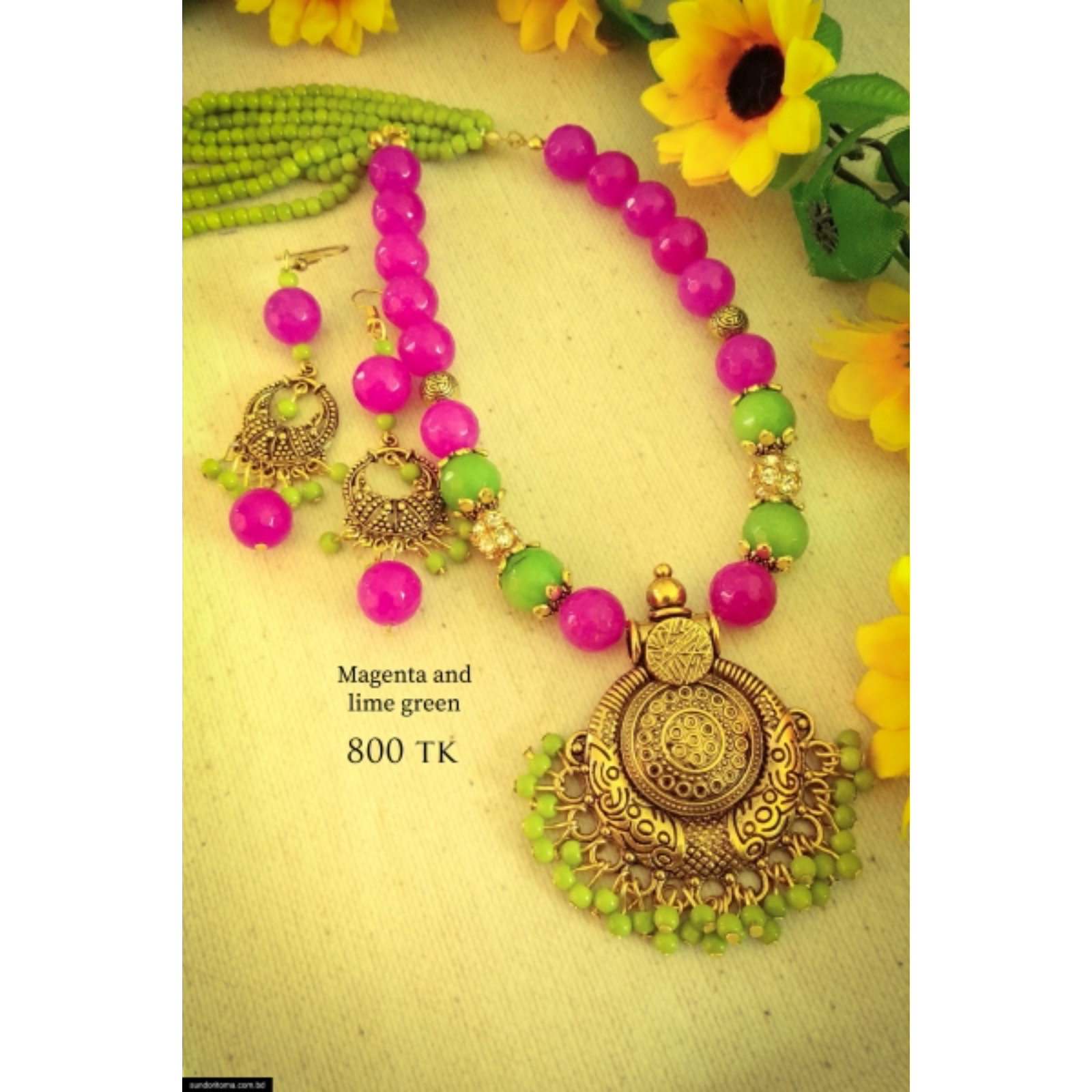 Necklace image