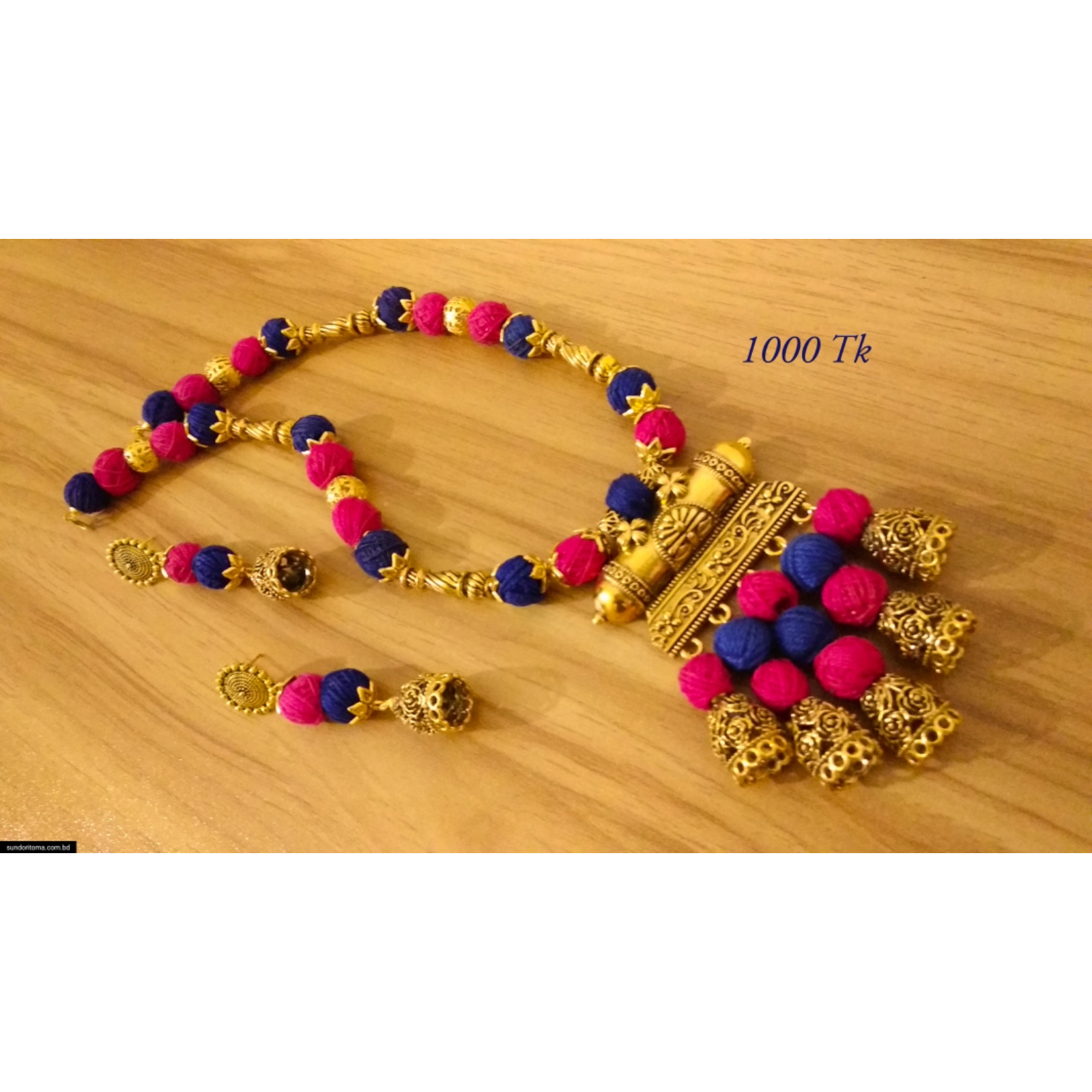 Necklace image