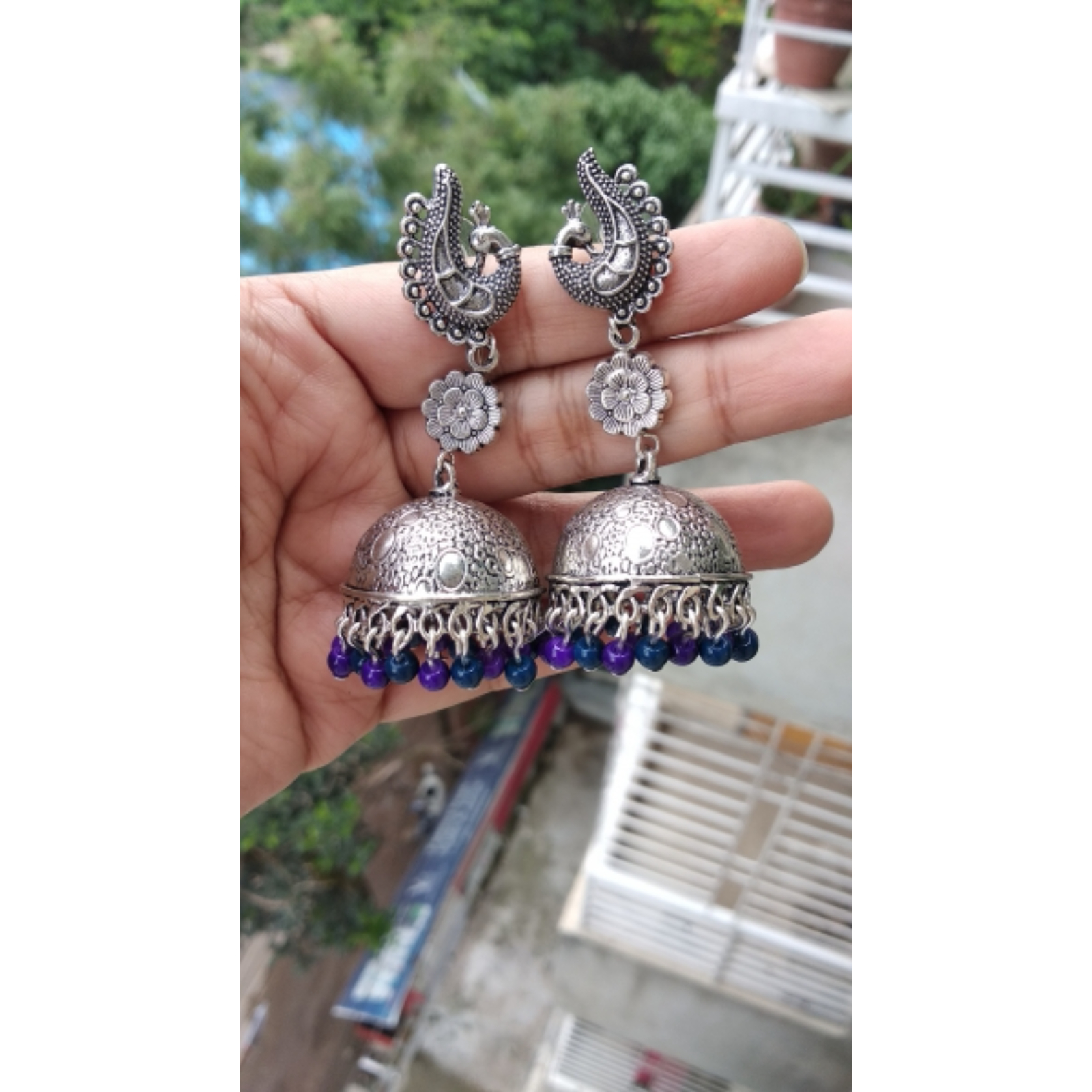 Earring image