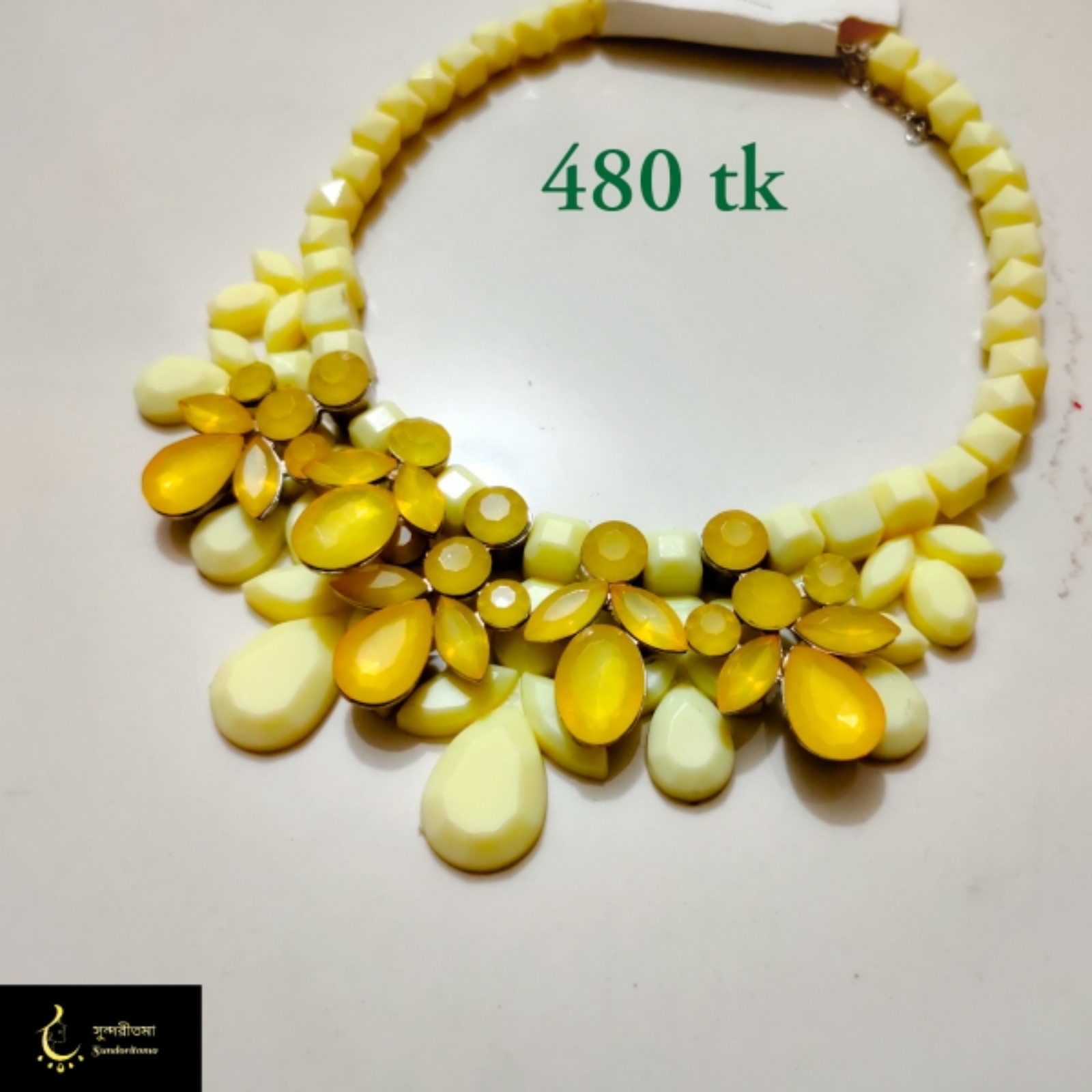 Necklace image