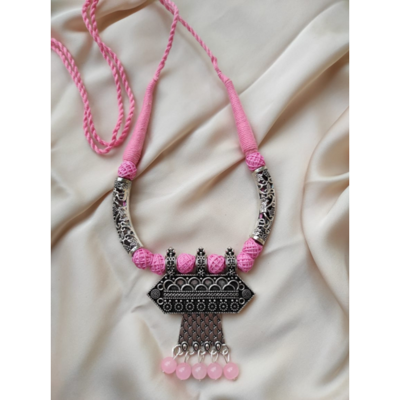 Necklace image