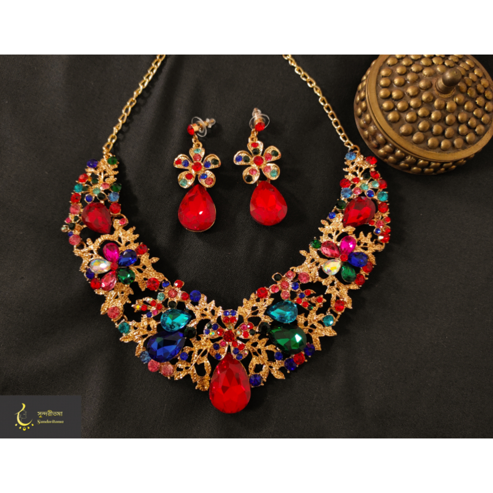 Necklace image