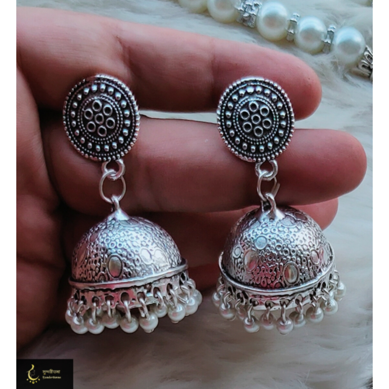 Earring image