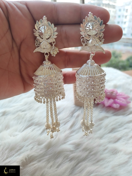 Earring image