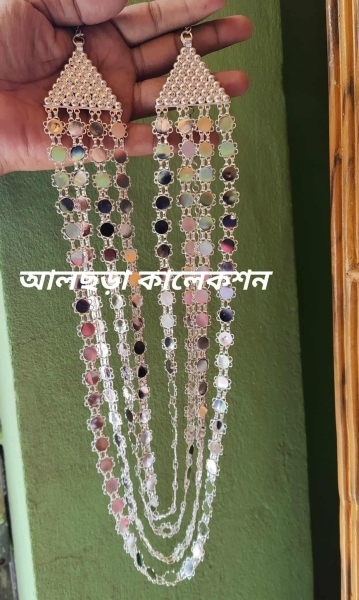 Necklace image