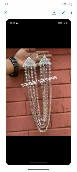 Necklace image
